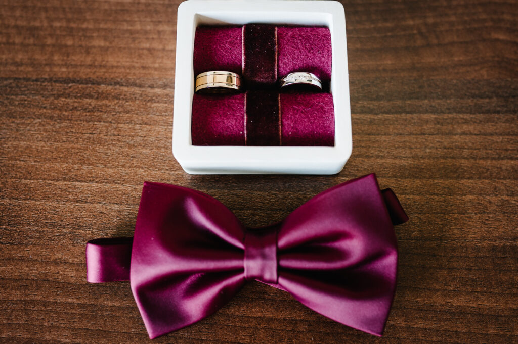 Hochzeitsplanung Frankfurt - Ringe und Fliege